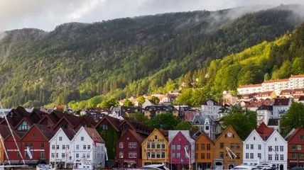 Norway is a cleanest and rich country in the world.