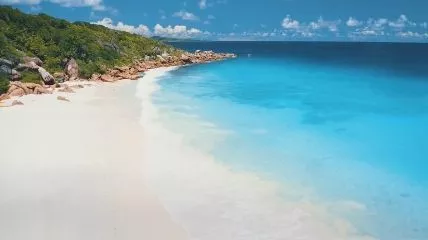 Seychelles is a heaven on earth because it is so much beautiful country.